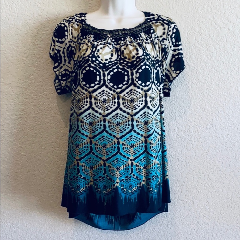 Size 1x top